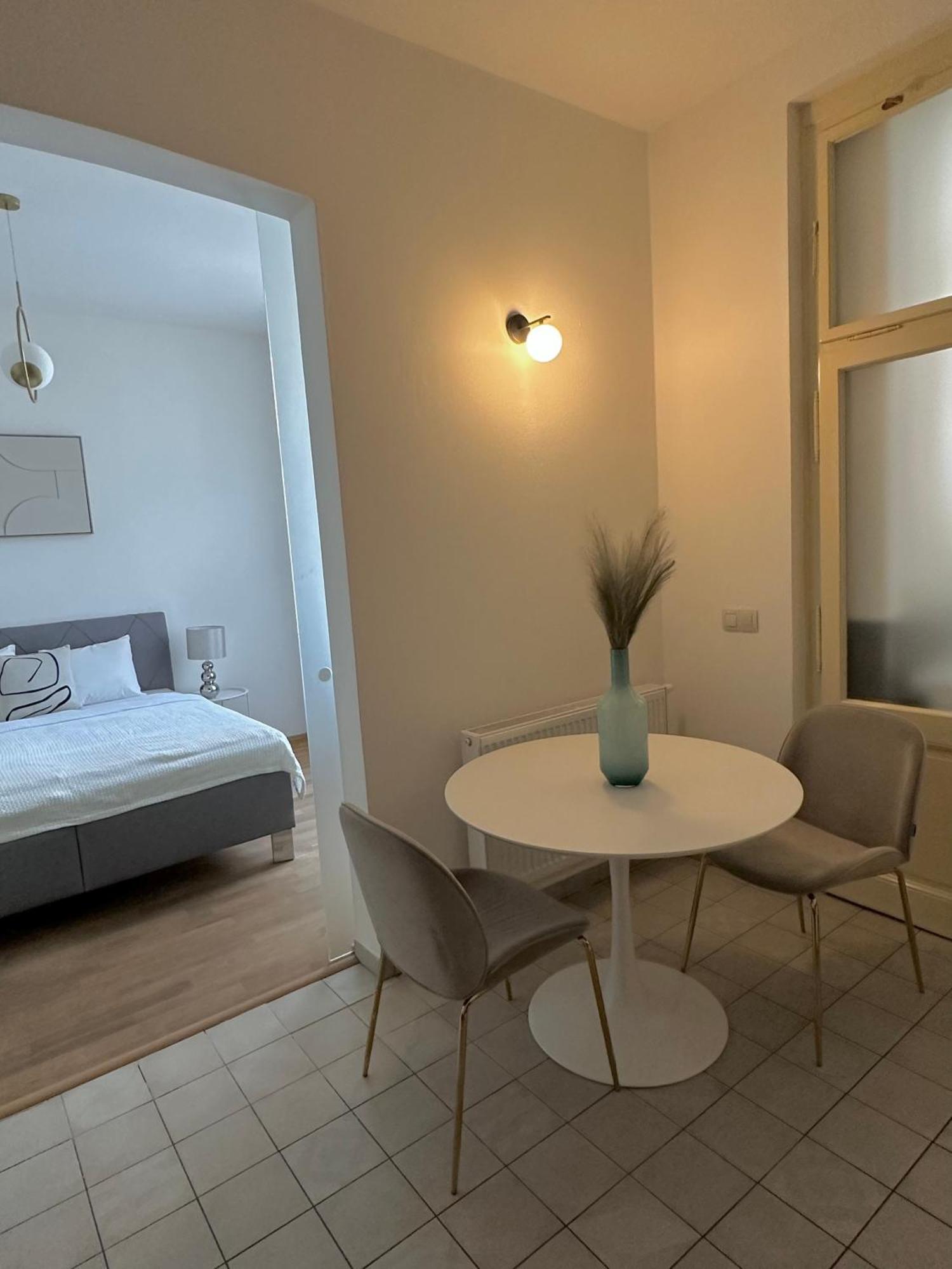 Apartment Utulny V Centru Prahy *